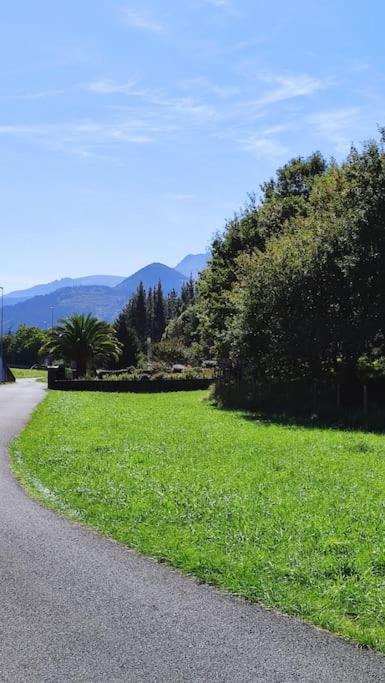Alojamiento Rural, Jardin, A 25 Minutos De Bilbao, Parking Gratuito Arantzazu Dış mekan fotoğraf